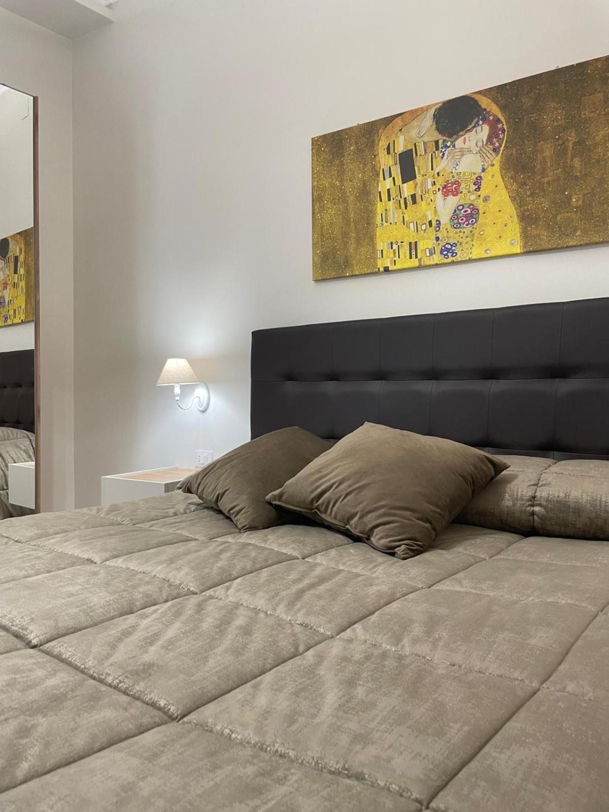 פלרמו Luxury Apartament'S Celso מראה חיצוני תמונה